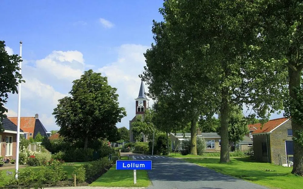 Lollum: Lollum een dorp in de Gemeente Sûdwest Fryslân.