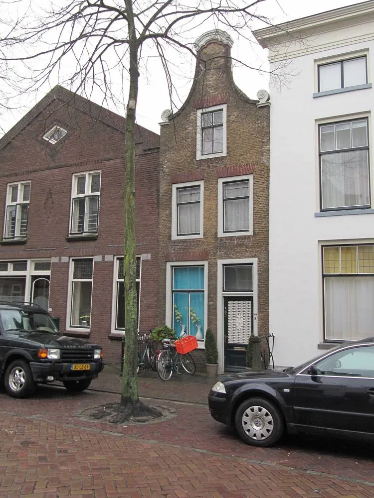 Sommelsdijk: RM29853 Sommelsdijk - Voorstraat 19